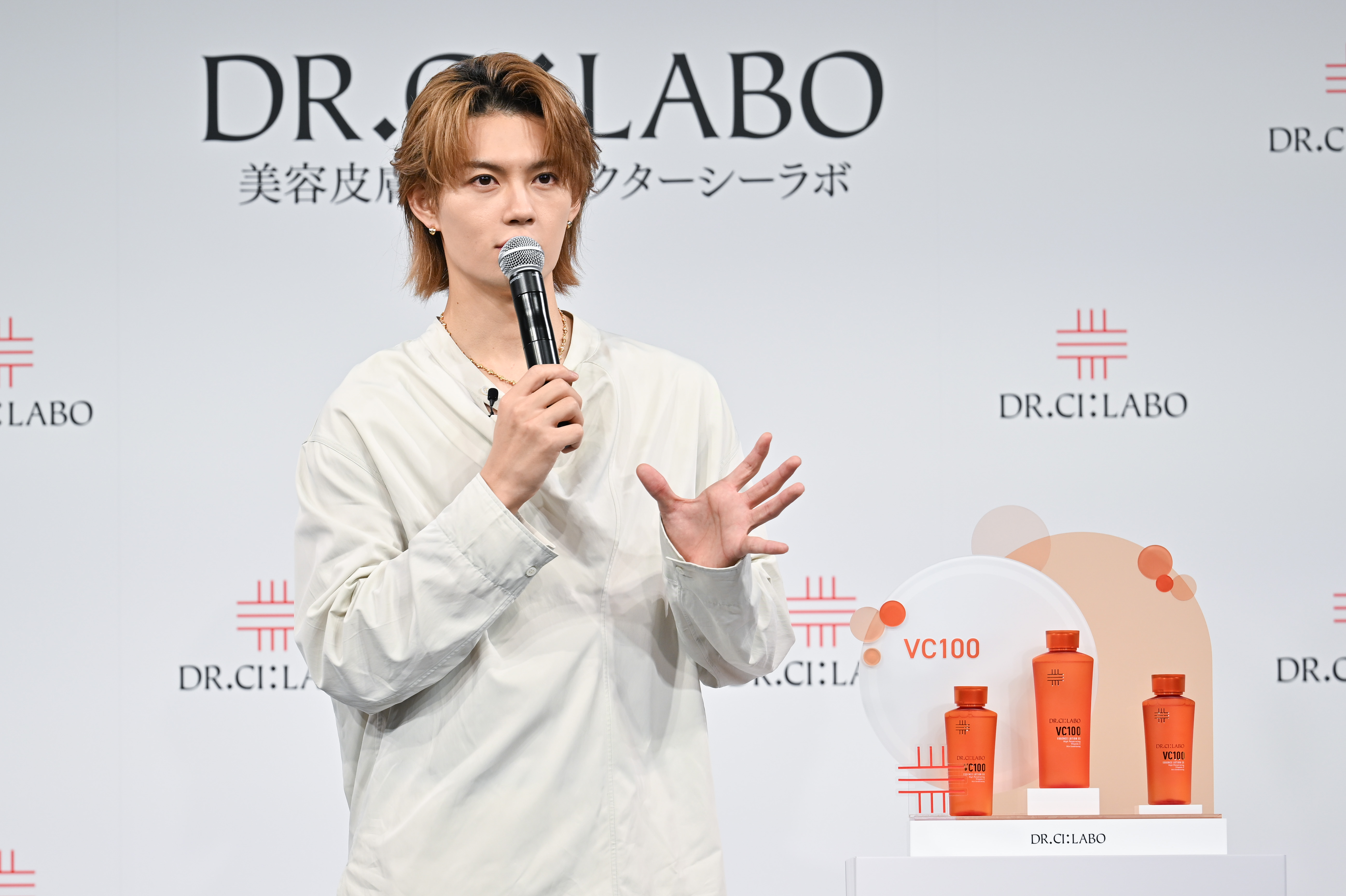佐野勇斗さん