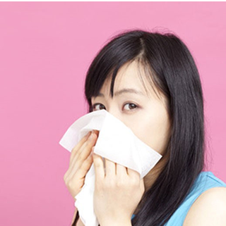 口周りが乾燥する原因と対策５選！口の周りの粉吹きにお悩みの方は必見